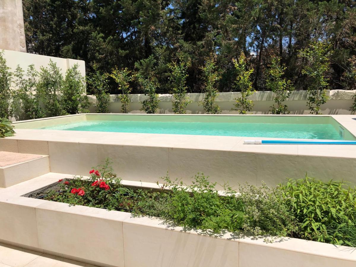 Апартаменти Carlo V - Con Piscina E Giardino Privati Лечче Екстер'єр фото